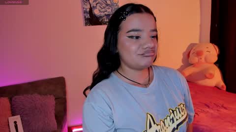 Sofia online show from 04-21-26, 04:19