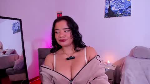 Sofia online show from 06-11-26, 11:52