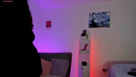 Sofia online show from 07-02-26, 03:45
