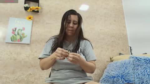 Snapshot of sophie_tyler25 chatting on 06-01-26, 01:24 SOPHIE TYLER online show from 06-01-26, 01:24