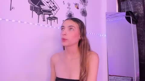 Sophie online show from 07-13-26, 06:11