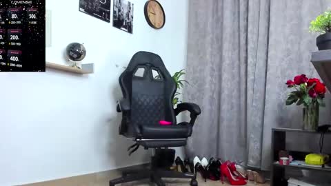 sophiebaker__ online show from 02-09-26, 01:53