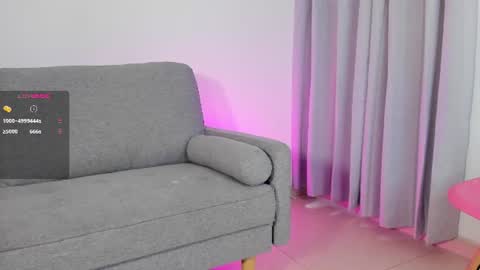 sophie  online show from 06-13-26, 07:23