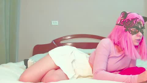 Snapshot of sophiechan69 chatting on 02-07-25, 04:35 ShopieChan69 online show from 02-07-25, 04:35