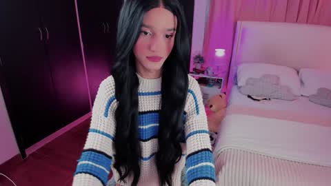    online show from 12-05-24, 12:11