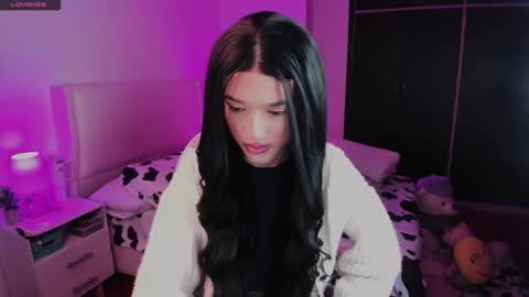    online show from 10-28-25, 02:26