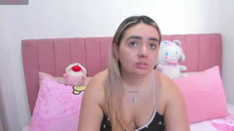 Snapshot of sophiee_rosee chatting on 07-04-26, 09:43 sophiee rosee online show from 07-04-26, 09:43