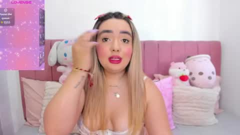 Snapshot of sophiee_rosee chatting on 07-07-26, 05:06 sophiee rosee online show from 07-07-26, 05:06