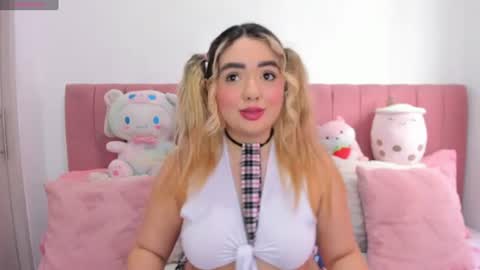 Snapshot of sophiee_rosee chatting on 07-22-26, 05:16 sophiee rosee online show from 07-22-26, 05:16