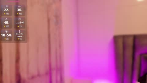 Snapshot of sophiee_smith chatting on 01-04-25, 10:49 Sophie online show from 01-04-25, 10:49