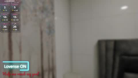 Snapshot of sophiee_smith chatting on 01-20-25, 10:40 Sophie online show from 01-20-25, 10:40