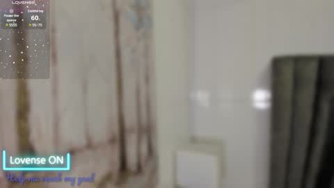 Snapshot of sophiee_smith chatting on 01-23-25, 10:22 Sophie online show from 01-23-25, 10:22