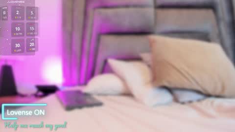 Snapshot of sophiee_smith chatting on 02-04-25, 05:45 Sophie online show from 02-04-25, 05:45