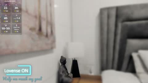 Snapshot of sophiee_smith chatting on 02-07-25, 10:40 Sophie online show from 02-07-25, 10:40
