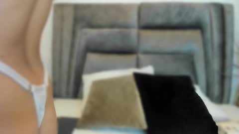 Snapshot of sophiee_smith chatting on 02-19-25, 11:38 Sophie online show from 02-19-25, 11:38
