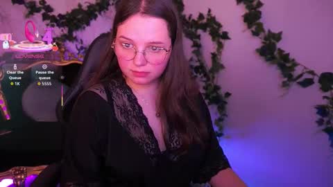 sophieedreams online show from 10-29-25, 03:03