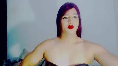 Snapshot of sophiehillsxo chatting on 03-20-26, 03:00 sophiehillsxo online show from 03-20-26, 03:00
