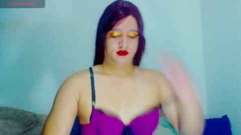sophiehillsxo online show from 05-13-26, 03:15