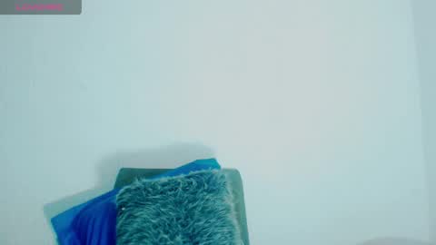 sophiehillsxo online show from 05-15-26, 11:12