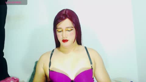 sophiehillsxo online show from 05-16-26, 11:57