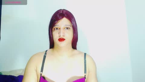 sophiehillsxo online show from 05-23-26, 10:30