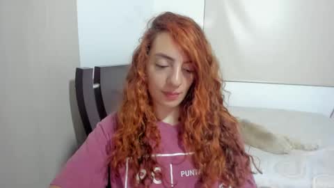 Sophia online show from 10-29-25, 04:04