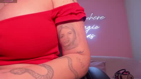 Sophie  Palmer online show from 06-21-26, 12:08