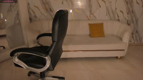 Sophie  Palmer online show from 07-09-26, 12:20