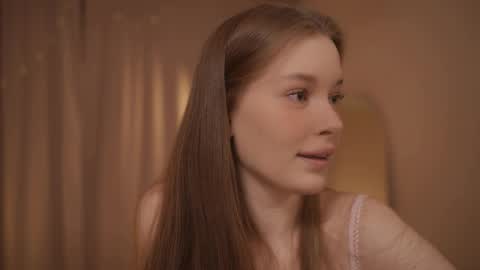 Sophie  Next stream  3 online show from 03-12-25, 06:33