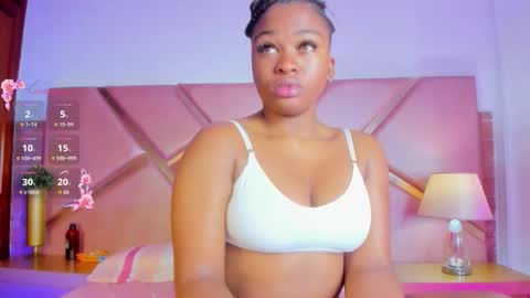 Sophie online show from 09-27-25, 01:05