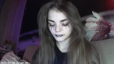 Sophie and my bestie Mandy    online show from 10-30-25, 09:48