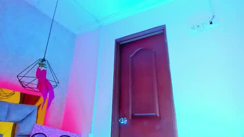   Sophie  online show from 02-01-26, 08:13