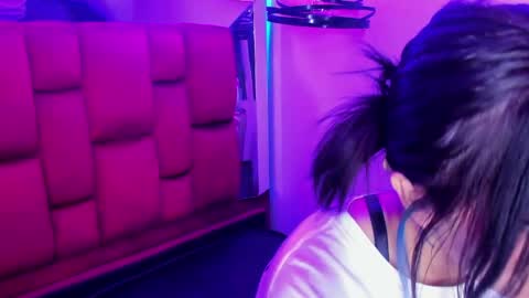   Sophie  online show from 04-30-26, 07:53