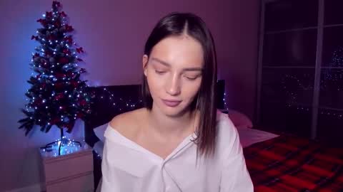 sophiewildcat online show from 12-16-25, 01:38