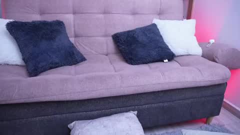 Sophiie online show from 04-21-26, 03:13