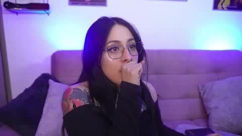 Sophiie online show from 05-22-26, 03:24
