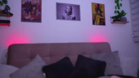 Sophiie online show from 05-27-26, 02:52