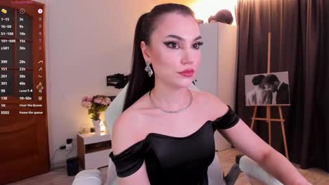 Snapshot of sophisticated_me chatting on 01-09-26, 10:33 Beatrice call me Bea online show from 01-09-26, 10:33