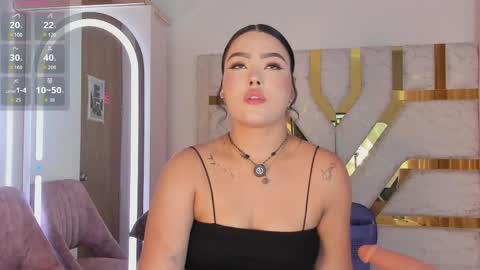 sophy  online show from 05-25-26, 01:11