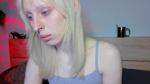 sora999999999 online show from 04-11-26, 10:14