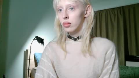 sora999999999 online show from 04-19-26, 08:33