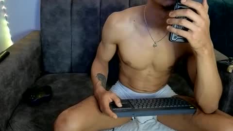 businessman online show from 06-07-26, 06:11