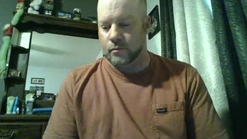 Snapshot of soro00421 chatting on 06-26-26, 08:24 soro00421 online show from 06-26-26, 08:24