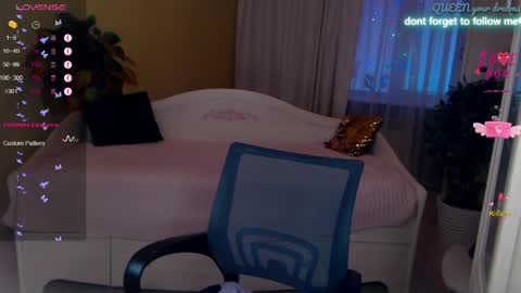 Lisa online show from 04-01-26, 02:01