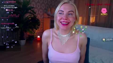 Snapshot of soul_liza chatting on 05-15-26, 02:07 Lisa online show from 05-15-26, 02:07