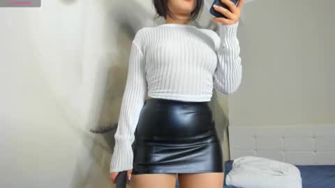 Mia online show from 03-09-25, 09:25