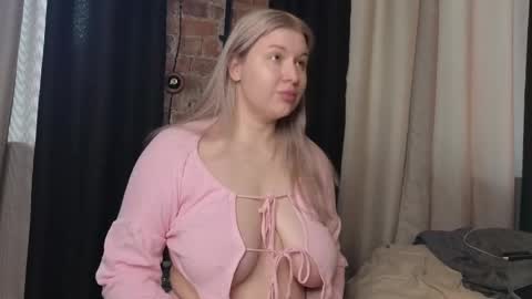 soulmeinme online show from 04-22-26, 07:22