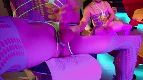 soundingslutslave online show from 11-09-25, 06:33