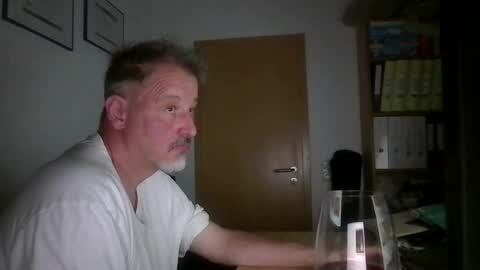 Soundshark online show from 07-24-26, 10:08