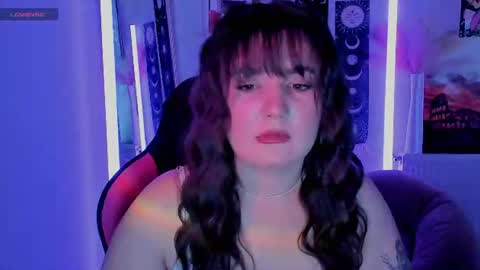 Snapshot of sour_cherry_ chatting on 07-09-26, 12:31 Jennie online show from 07-09-26, 12:31